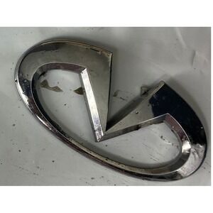 Lexus Chrome L Emblem Badge